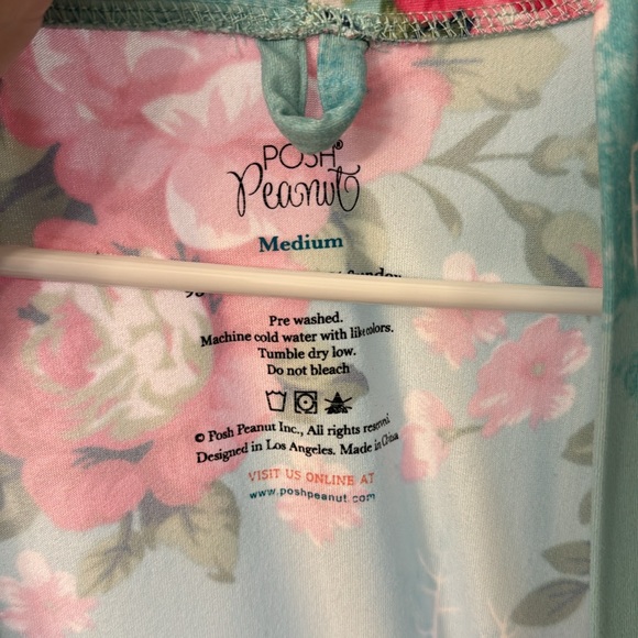 Posh peanut labor and delivery robe - Picture 3 of 3